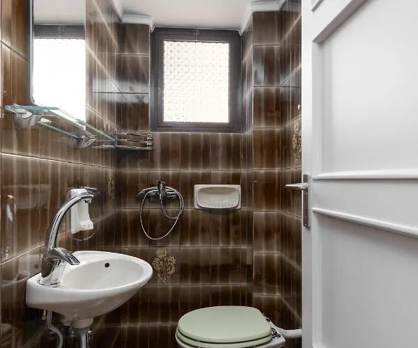 Nima 2, Modern-style In The Heart Of Rethimno! Réthymnon