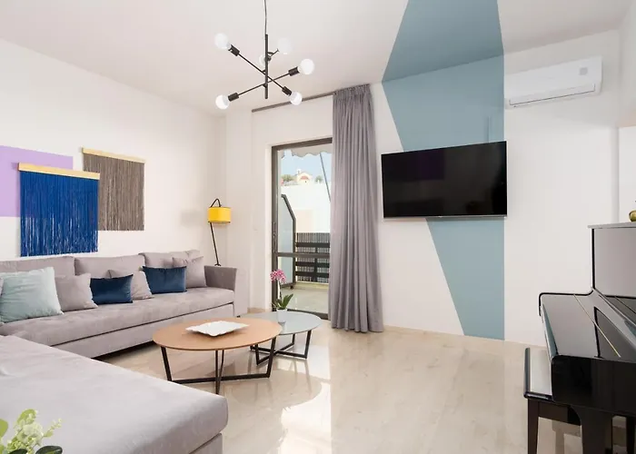 Appartement Nima 2, Modern-style In The Heart Of Rethimno! Rethimnon