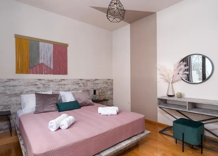 Nima 2, Modern-style In The Heart Of Rethimno! Appartement *