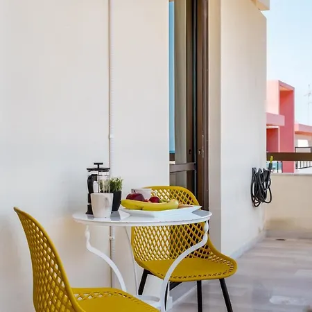 Nima 2, Modern-style In The Heart Of Rethimno! Resmo