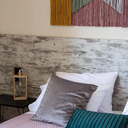 Nima 2, Modern-style In The Heart Of Rethimno! Apartment Rethymno (Crete)